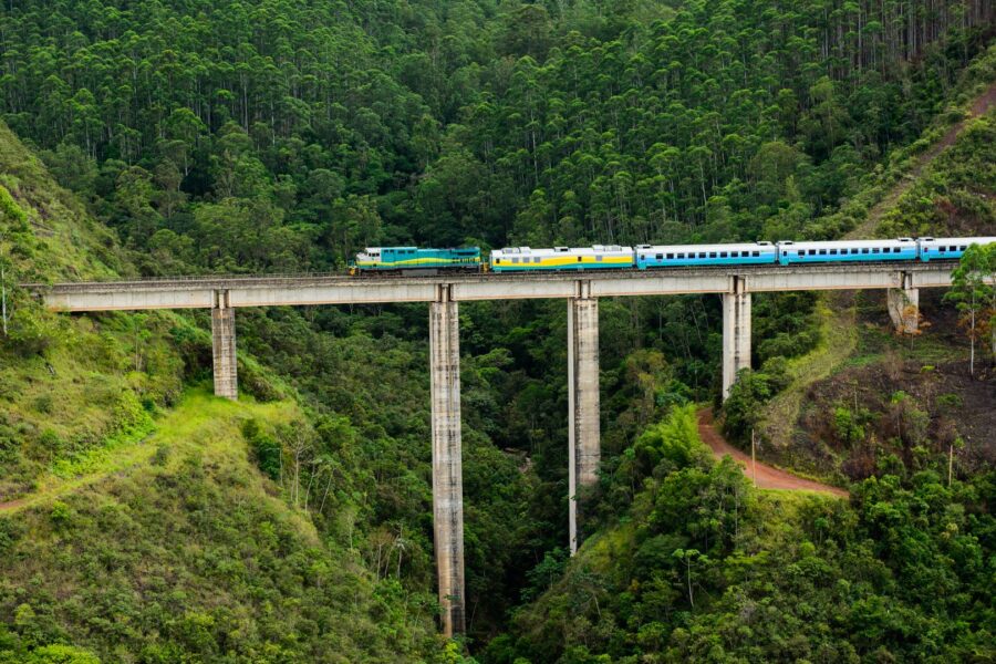 Estrada de Ferro Vitória a Minas completa 120 anos conectando mineração e turismo