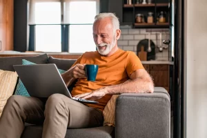 Leia mais sobre o artigo Nunca Use Seu Notebook no Colo! Seis Dicas que Podem Proteger Sua Saúde