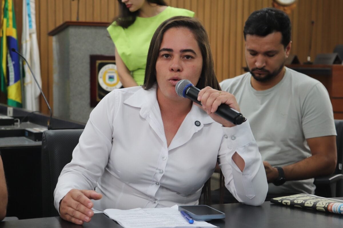 Leia mais sobre o artigo Itabira pode restringir contratação de artistas condenados por violência doméstica em eventos com verba pública