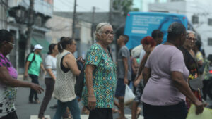 Leia mais sobre o artigo Tema do Enem 2025 destaca envelhecimento e registra aumento de candidatos idosos