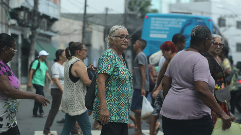 Leia mais sobre o artigo Tema do Enem 2025 destaca envelhecimento e registra aumento de candidatos idosos