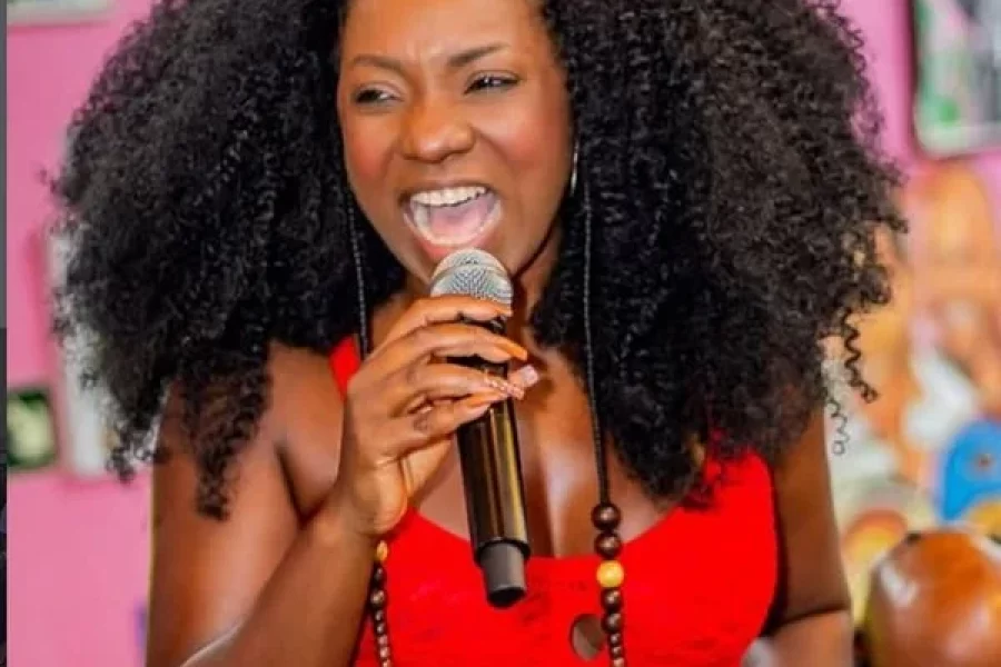 Minas Gerais se despede da sambista Adriana Araújo, referência do samba em Belo Horizonte