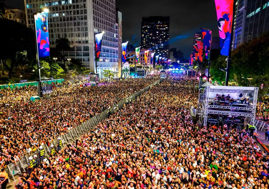 No momento, você está visualizando Virada Cultural 2026 transforma São Paulo em palco gigante com mais de 1.300 atrações gratuitas