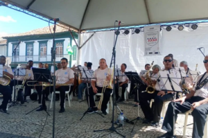 Leia mais sobre o artigo Corporação Musical Euterpe Itabirana representa Itabira em tradicional Encontro de Bandas em Sabará