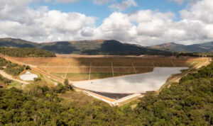 Leia mais sobre o artigo Vale completa o reforço da barragem Norte Laranjeiras na Mina Brucutu