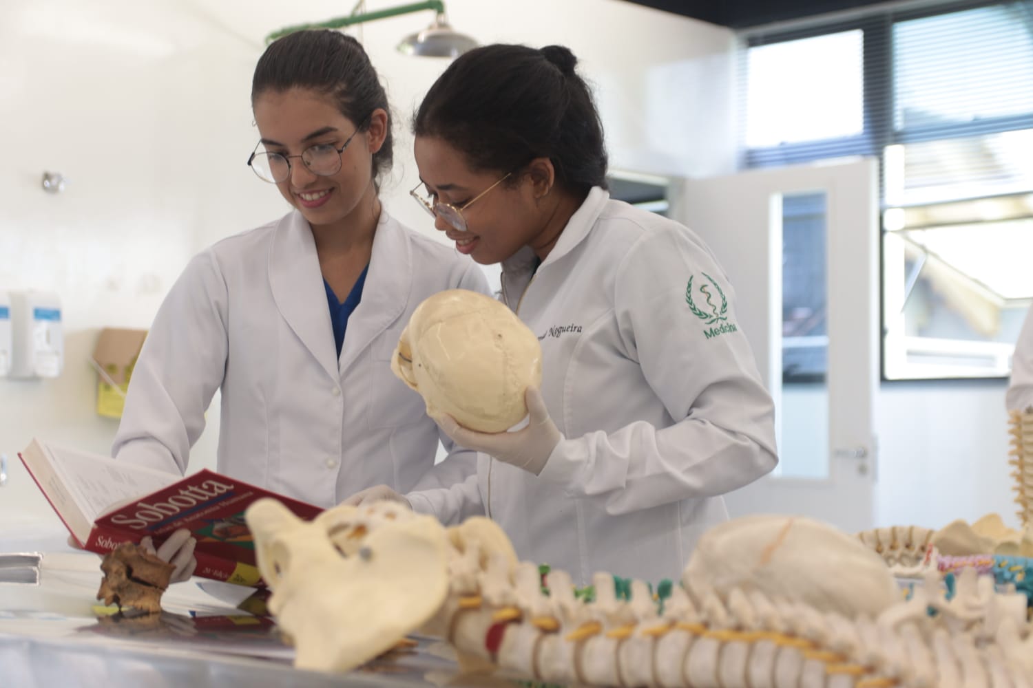 No momento, você está visualizando Vivendo momento especial, Centro Universitário Funcesi inicia o seu quinto Vestibular de Medicina