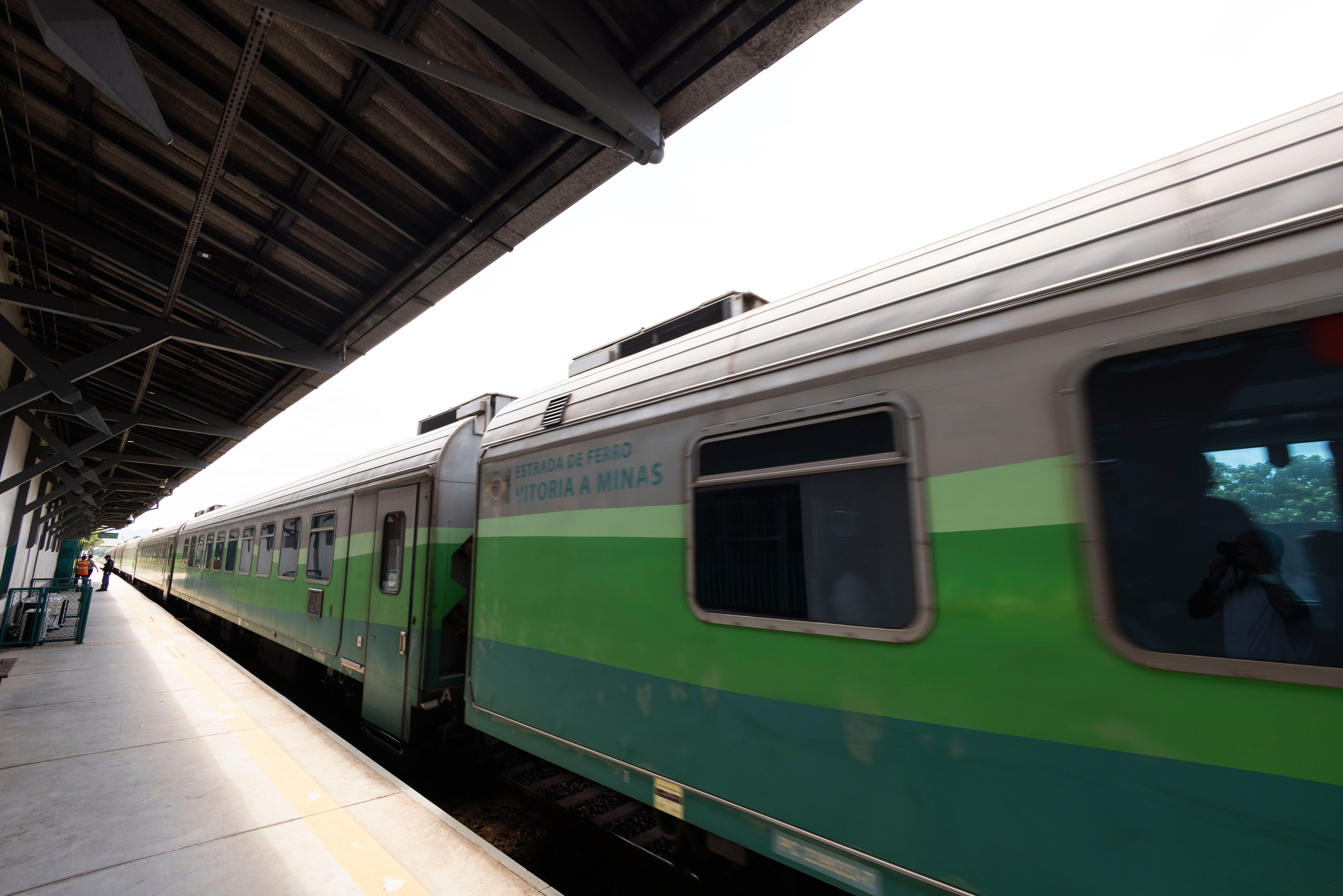 No momento, você está visualizando Defensoria Pública de Minas Gerais realiza atendimento jurídico gratuito a passageiros do Trem da Vale