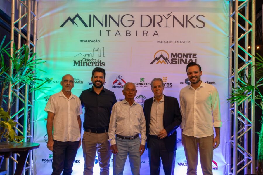 Mining Drinks chega a Itabira e reúne prefeitos, mineradoras e lideranças do setor em noite de homenagens